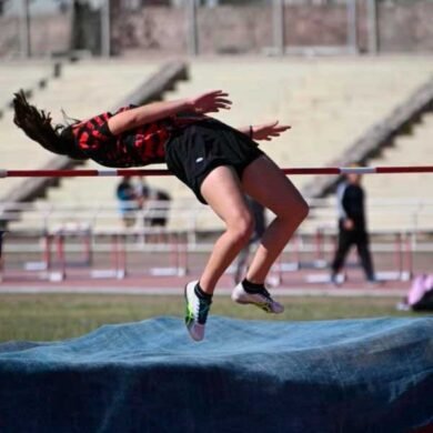 Ana Julia Pozzoli, Exathlon Nacional U16, Mendoza, Santa Rosa, atletismo juvenil argentino, Isabella Bianchi, Renata Spagnuolo foto referencial