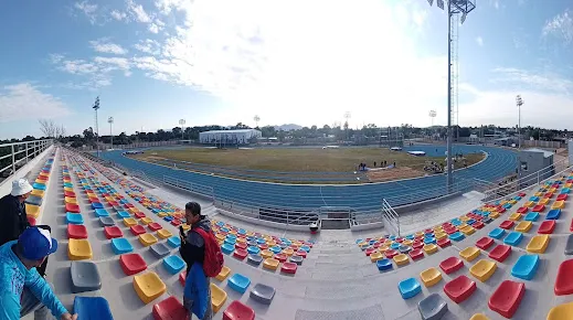 8. Pista del Estadio San Luis