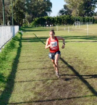 María Luz Tesuri Brilla en el Top 10 del Cross Internacional de Soria