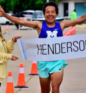 Daiana Ocampo y Miguel Maza Triunfan en los 10K de Henderson