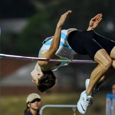 Santiago Barbería brilla en Rosario con 2.07m en alto