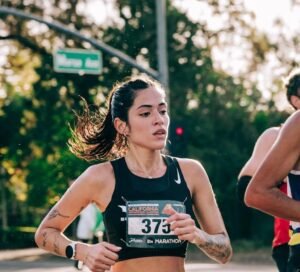 Carolina García gana el Maratón de Napa Valley 2025