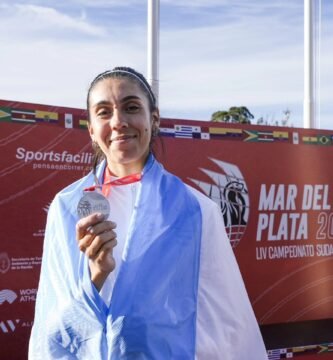 Micaela Levaggi suma otra medalla de plata en 3.000m con obstáculos