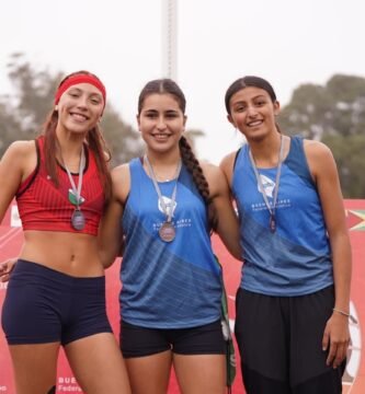Rosario Coronel domina el salto triple femenino y se lleva el oro