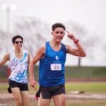 Wenceslao Martínez gana los 3.000 metros en un cierre de película