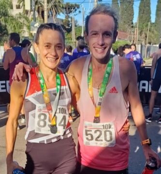 ¡Épico triunfo! Burgos y Vázquez se coronan en los 10K de Villa María