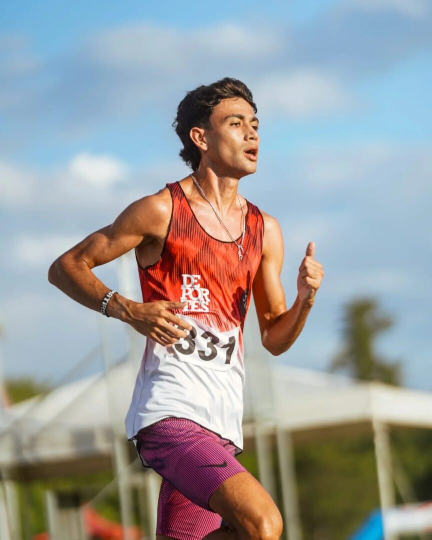 Matías Reynaga deslumbra en los 15K de Buenos Aires