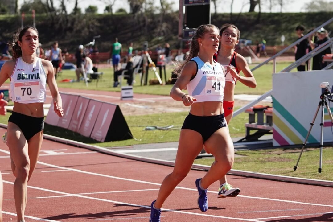 Fritzsche y Robles debutan con buenos resultados en el tour europeo