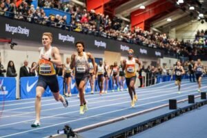 Asics Sound Invite: Hocker ganó la milla y Lutkenhaus batió récord u20
