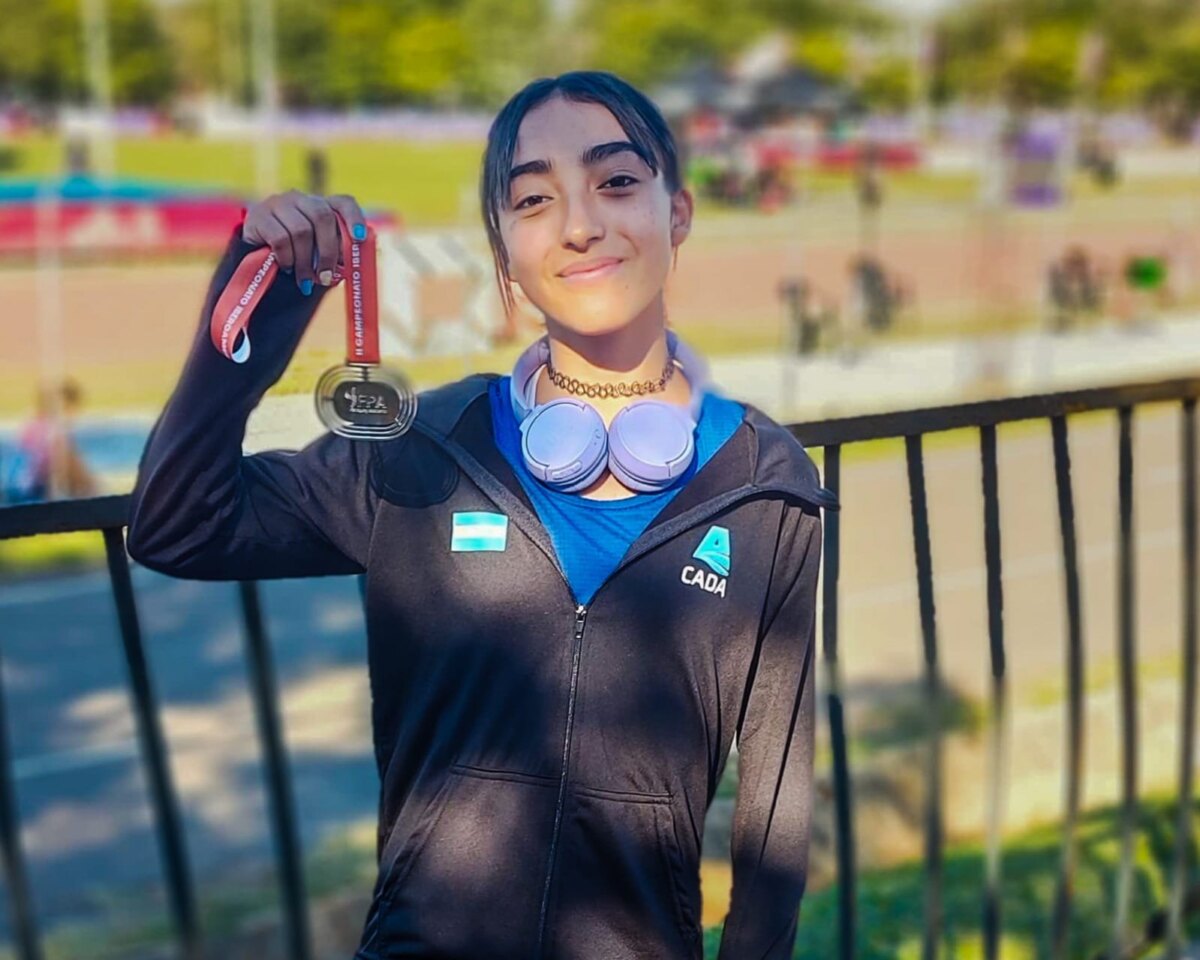 Irene Pernía destaca en el torneo Semana Santa en Mar del Plata con récord personal