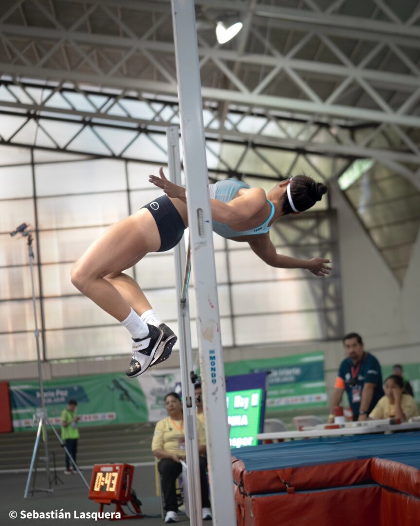 Mariam Buenanueva en el pentatlón: plata sudamericana y récord nacional