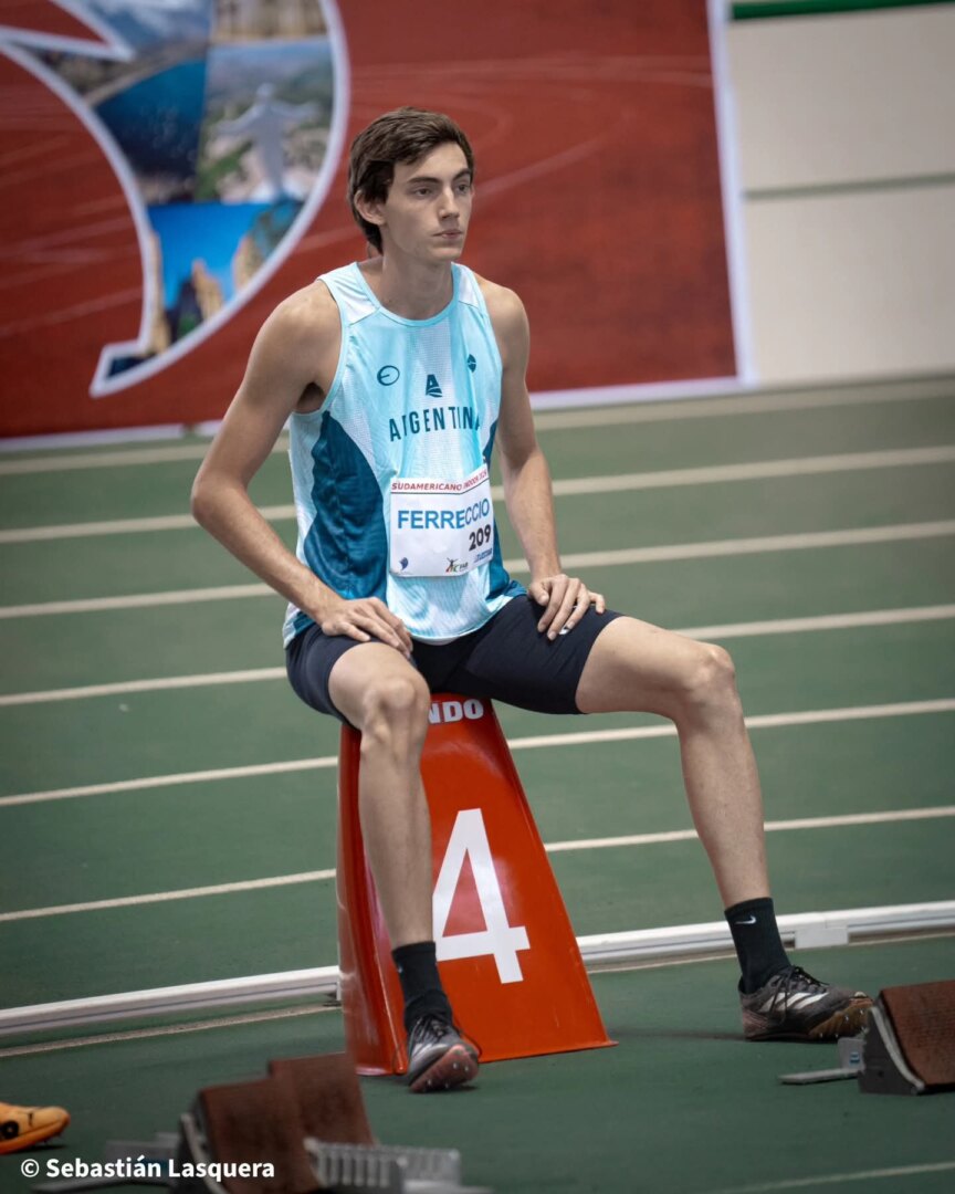 Francisco Ferreccio mejora récord argentino u23 en 110 metros vallas