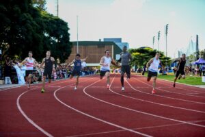 Velocistas varones destacan en la Copa Nacional de Clubes en Cenard