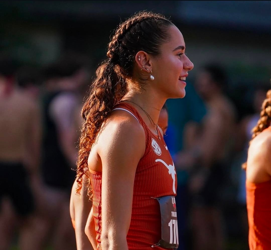 Isabel Conde y atletas argentinos destacan en campeonatos universitarios de EE. UU.
